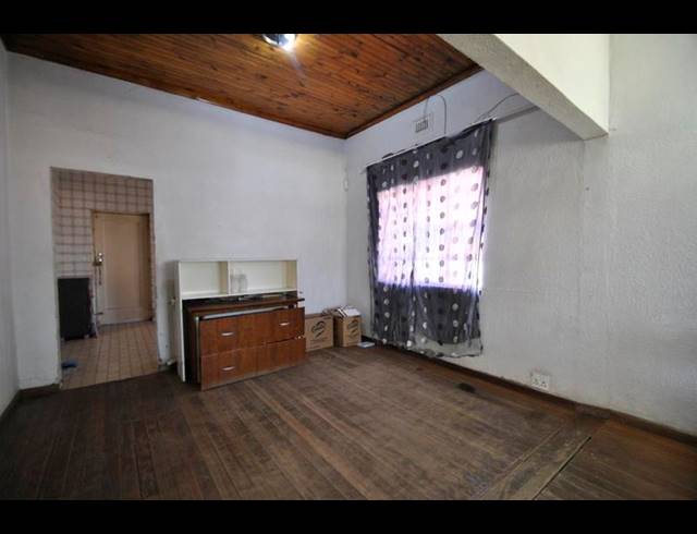 5 BEDROOM HOUSE FOR SALE IN KENSINGTON